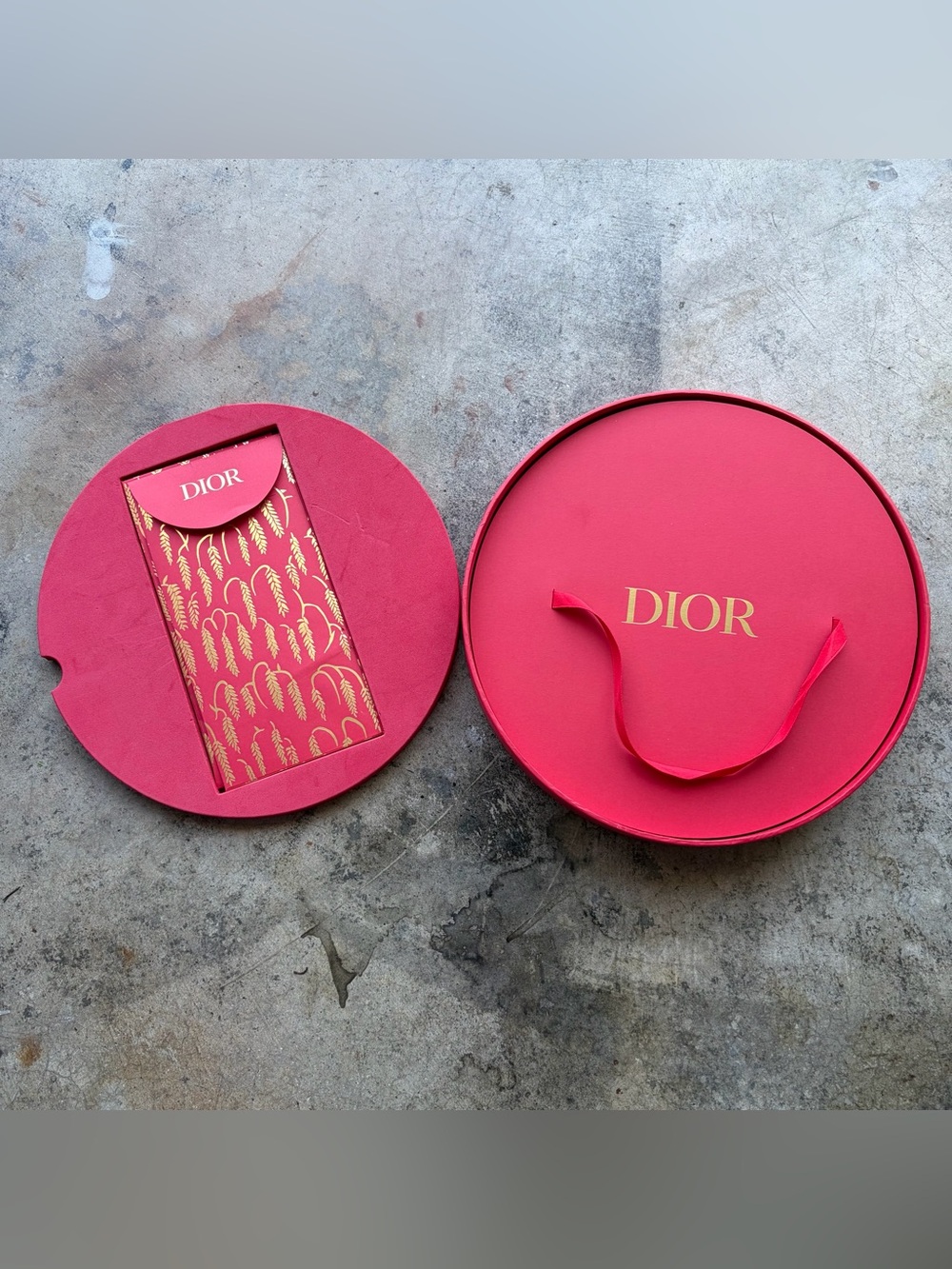 Christian Dior Red 2021 Chinese Lunar New Year Lantern Envelopes Fete Chinoise